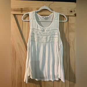 O’Neill White Tank with embroidery detail - M